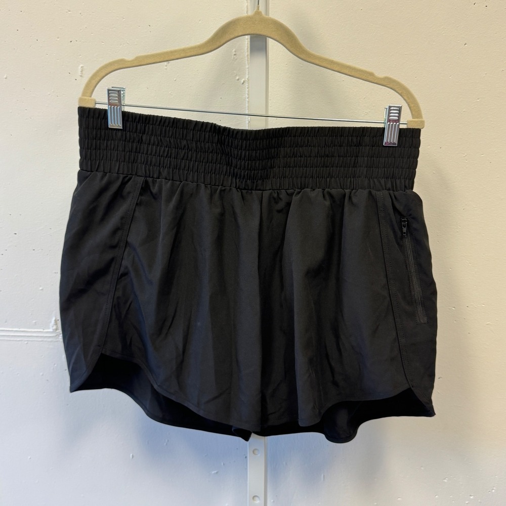 NWT AWLGUG Women's‎ Black Smocked High Waist Athletic Running Shorts XL Pocket